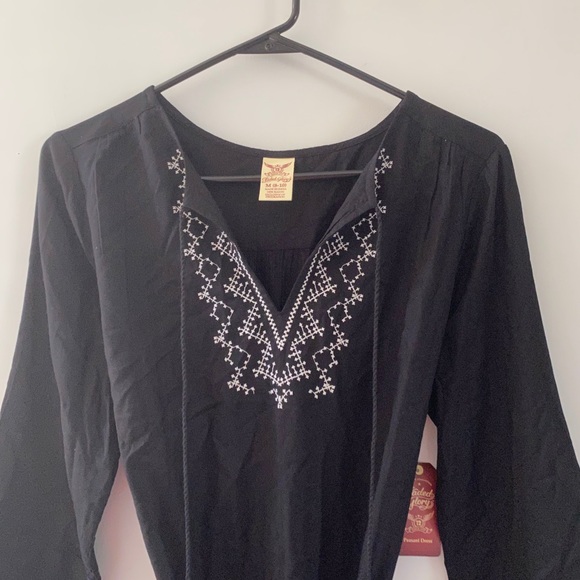 Faded Glory Dress - Picture 2 of 4